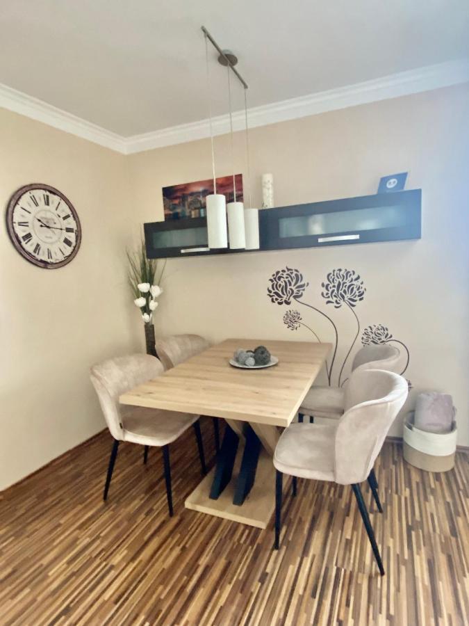 Apartment On Gellert Hill Downtown With Free Garage & Castle View Βουδαπέστη Εξωτερικό φωτογραφία