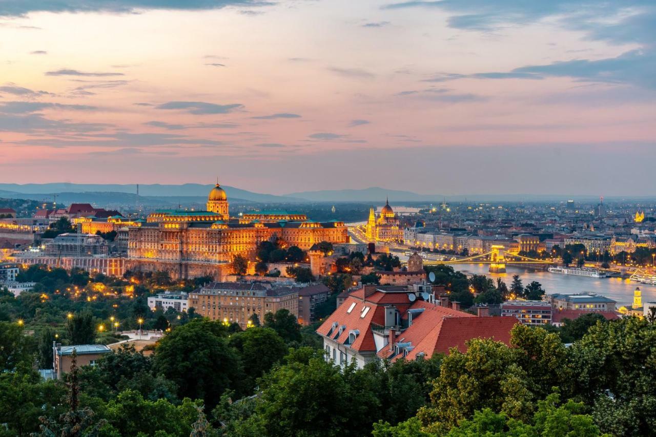 Apartment On Gellert Hill Downtown With Free Garage & Castle View Βουδαπέστη Εξωτερικό φωτογραφία