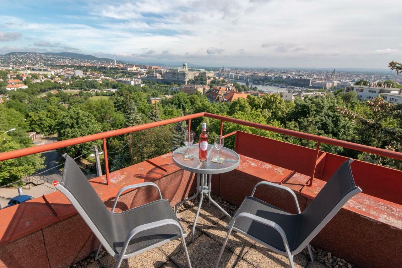 Apartment On Gellert Hill Downtown With Free Garage & Castle View Βουδαπέστη Εξωτερικό φωτογραφία