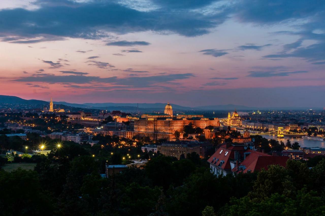 Apartment On Gellert Hill Downtown With Free Garage & Castle View Βουδαπέστη Εξωτερικό φωτογραφία